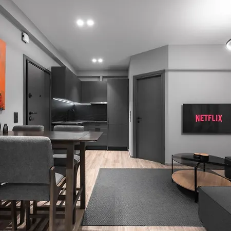 No9, Chic & Modern 2bdr In The Centre Of Apartment *